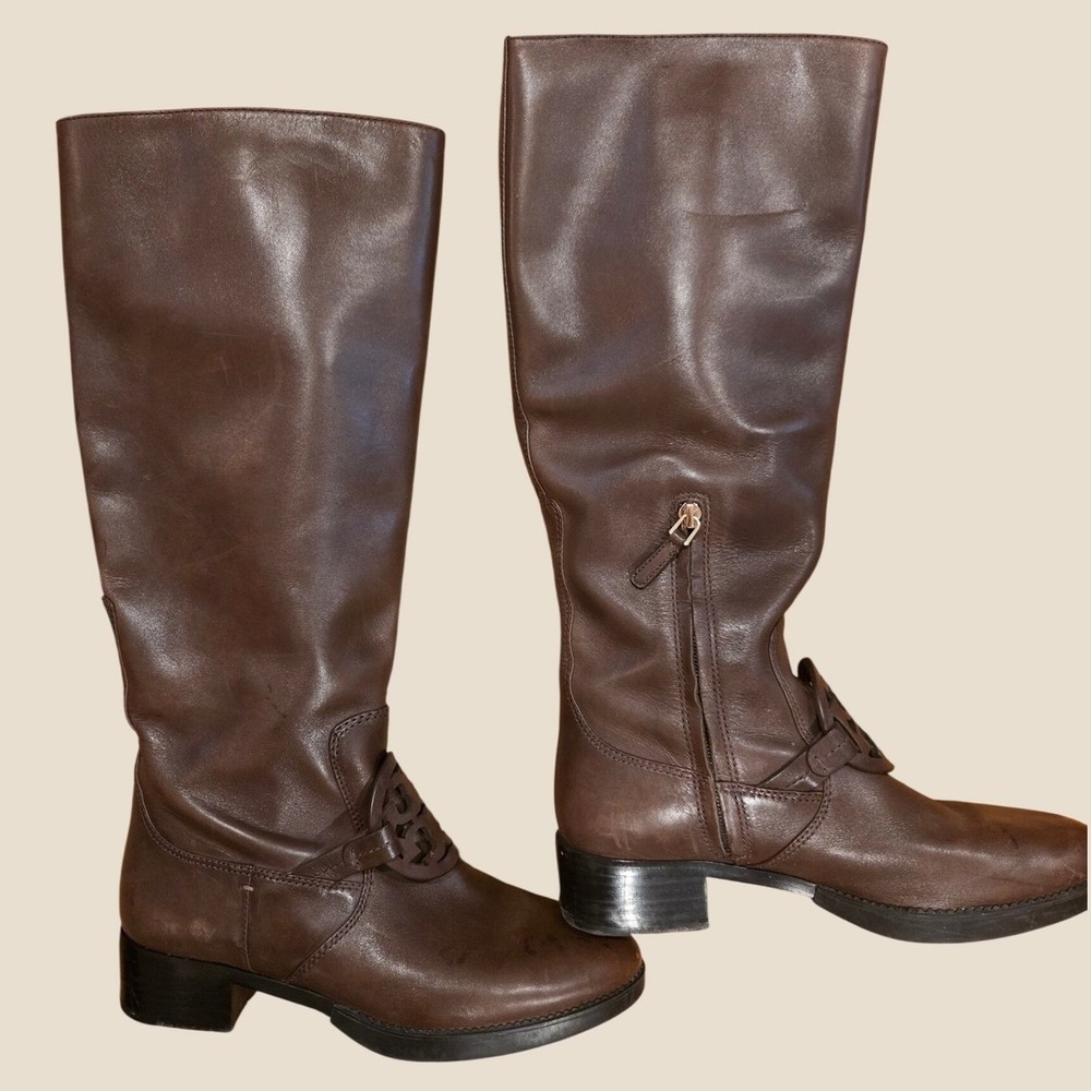 Tory Burch Kiernan Brown Leather Riding Boots Logo Medallion Size 8M 5233 117